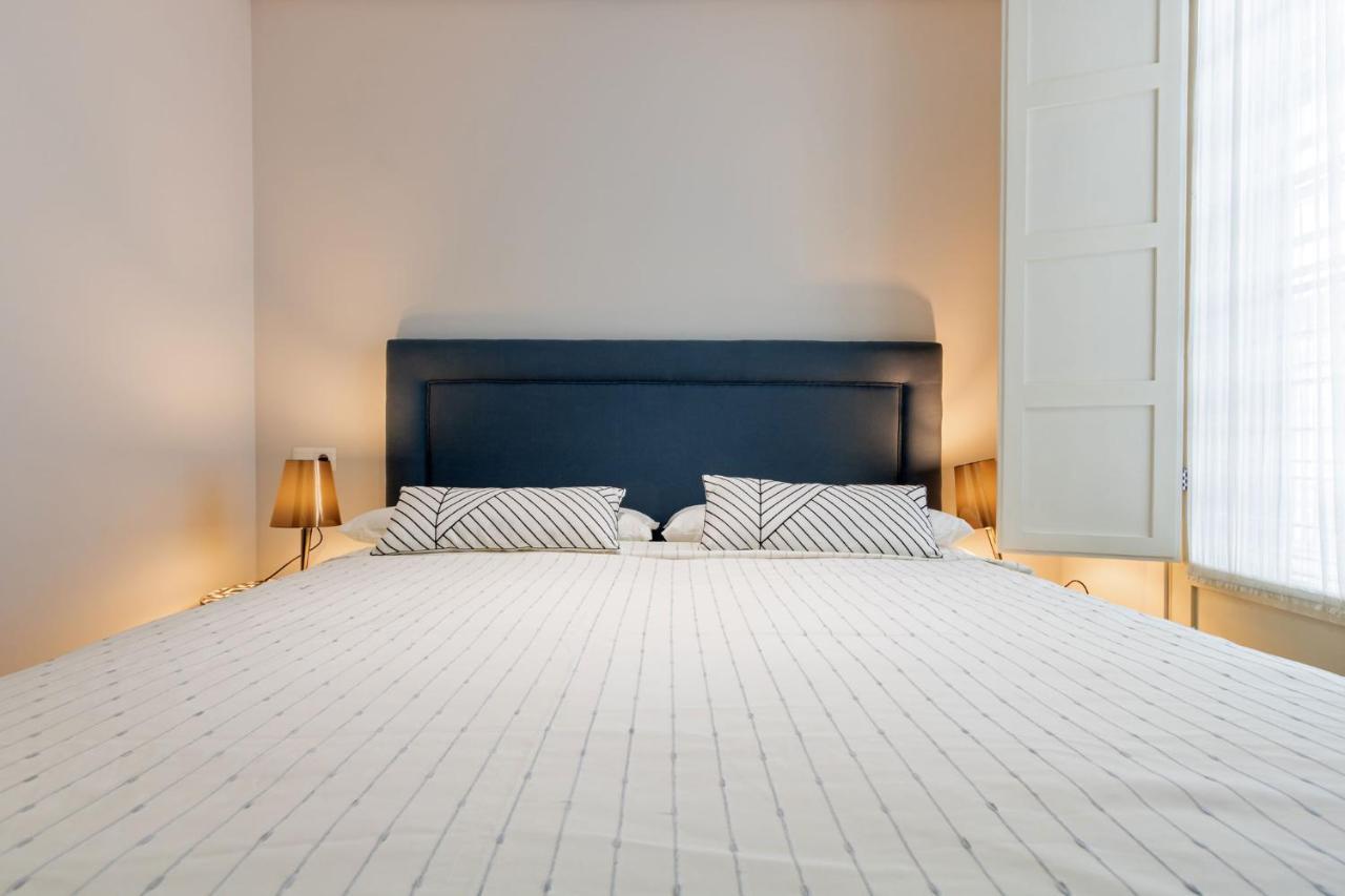 Apartmán Alkazar Gardens Old Town 6 Pax Sevilla Exteriér fotografie