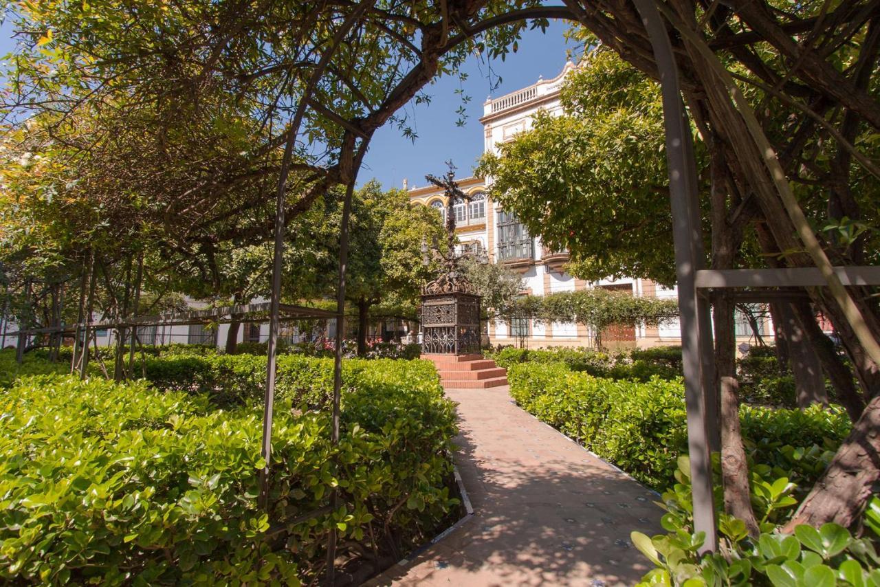 Apartmán Alkazar Gardens Old Town 6 Pax Sevilla Exteriér fotografie