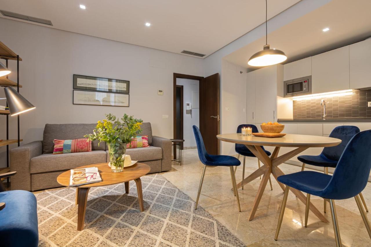 Apartmán Alkazar Gardens Old Town 6 Pax Sevilla Exteriér fotografie